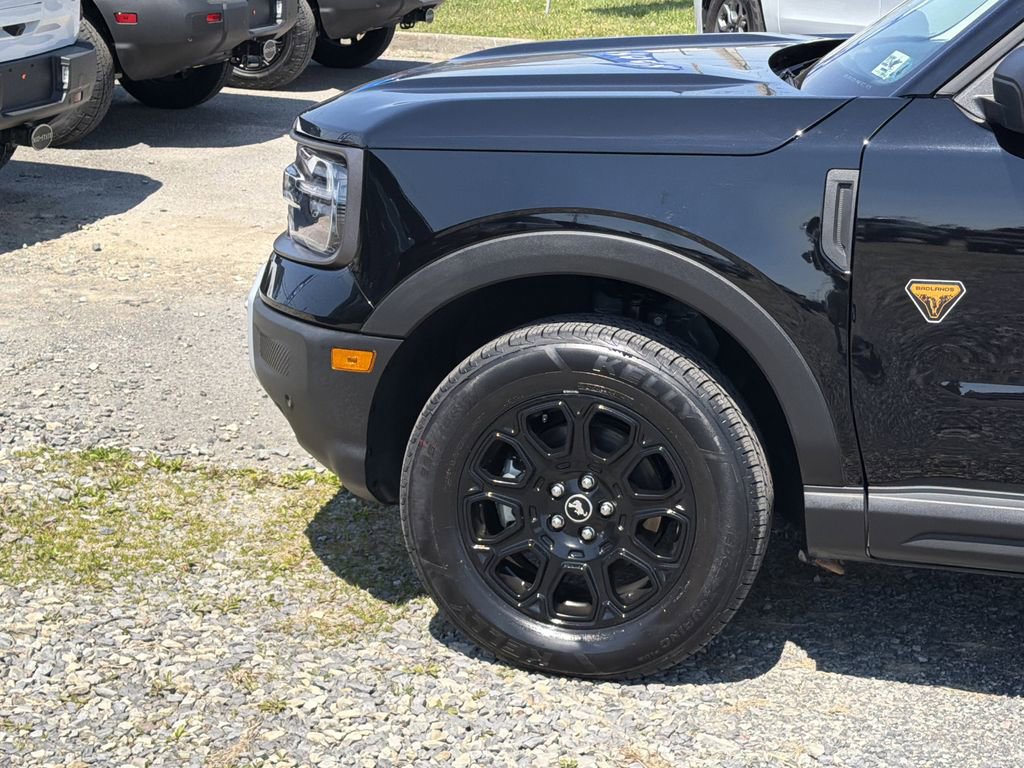 Used 2025 Ford Bronco Sport Badlands AWD/4WD image 11