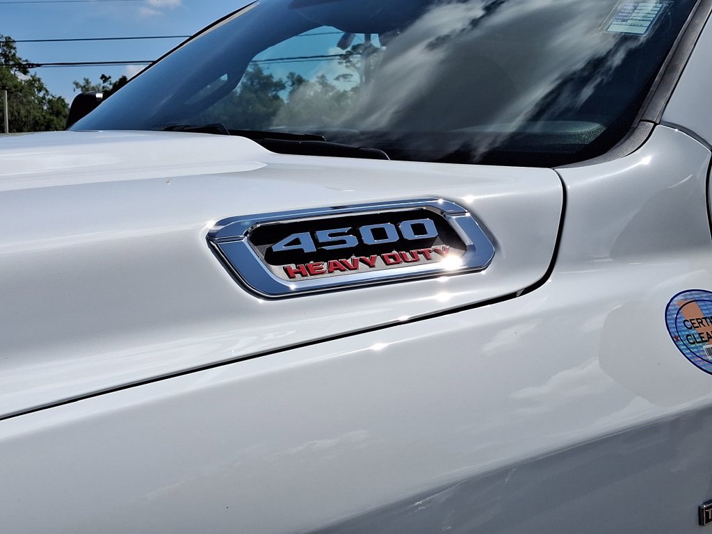 New 2025 RAM 4500 Tradesman AWD/4WD image 7