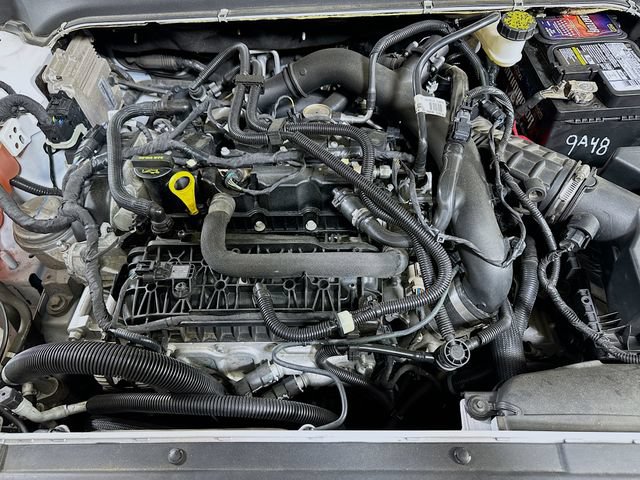 Used 2020 Ford Fusion SE FWD image 33