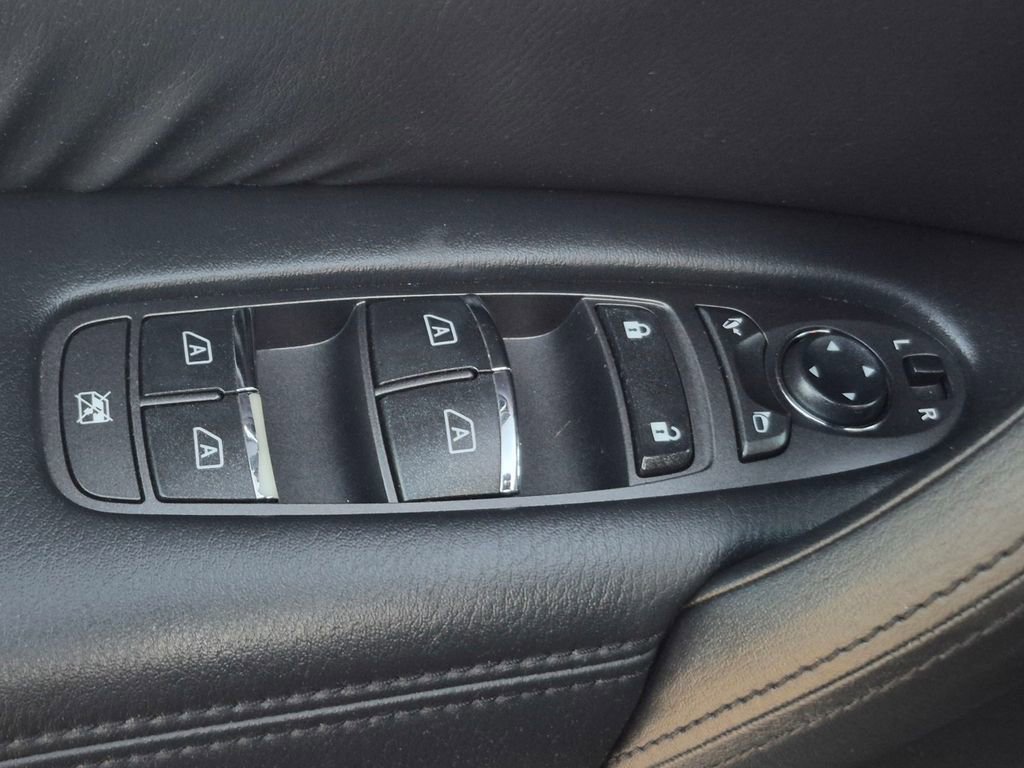 Used 2013 INFINITI QX56 2WD w/ Theater Pkg image 26