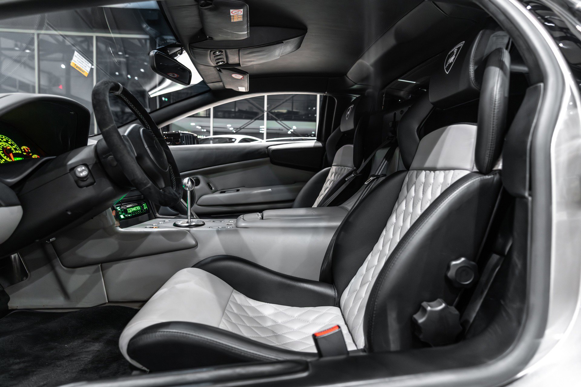 Used 2005 Lamborghini Murcielago Coupe image 21