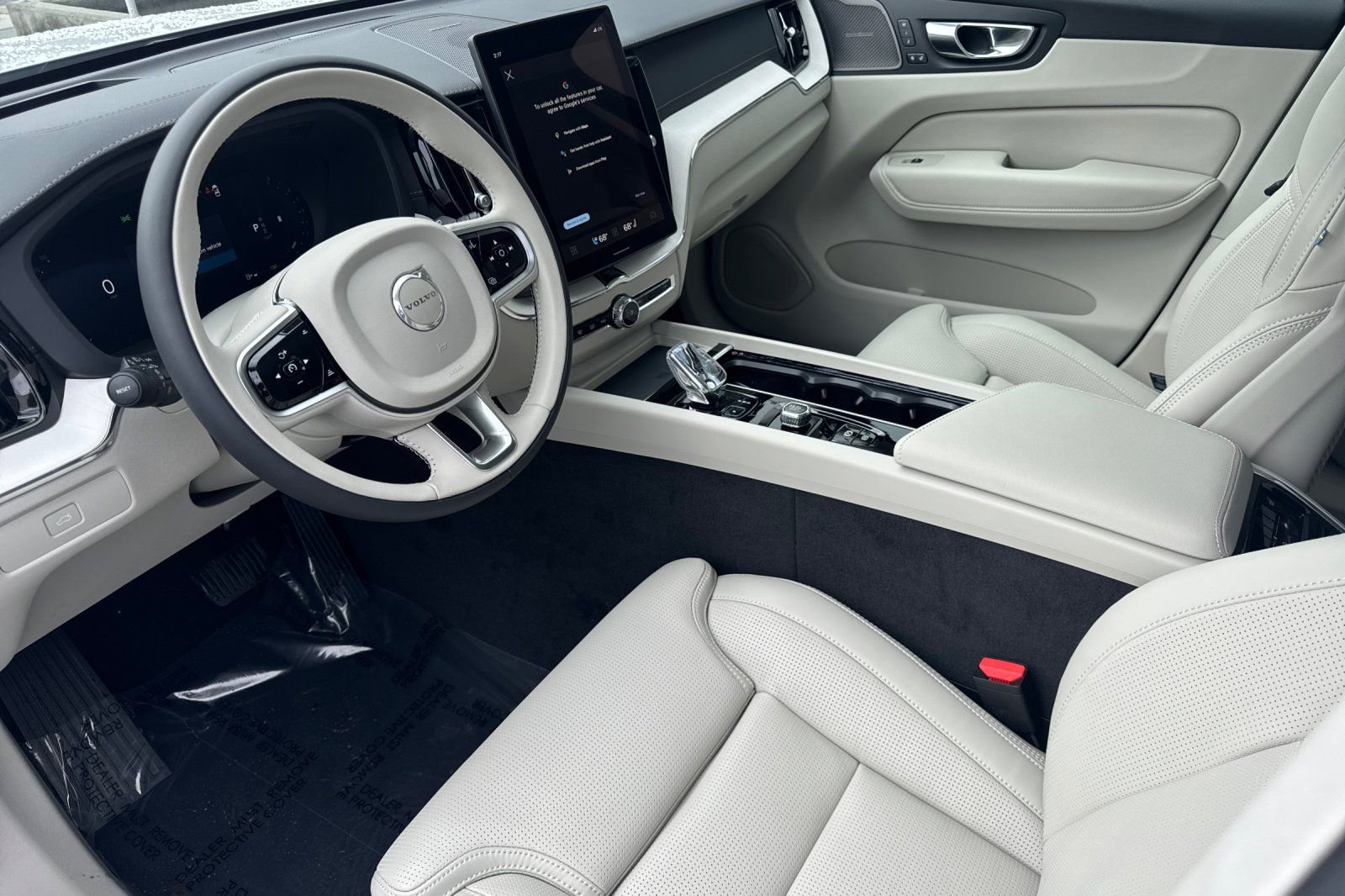New 2026 Volvo XC60 B5 Ultra AWD/4WD image 13