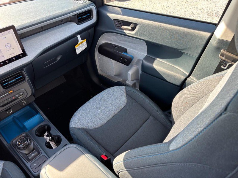New 2026 Ford Maverick XLT w/ XLT Luxury Package FWD image 16