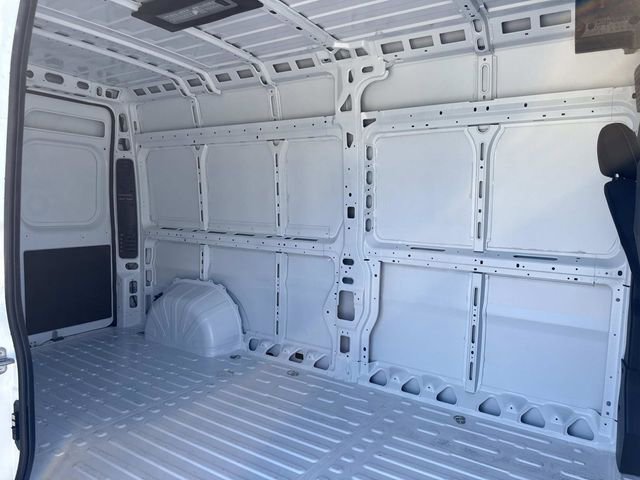 New 2026 RAM ProMaster 2500 w/ Convenience Group image 14