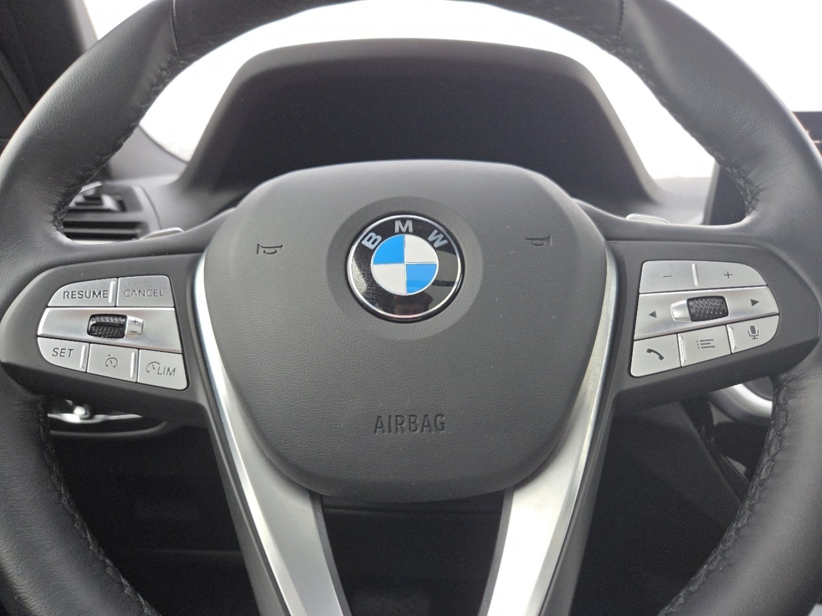 Used 2023 BMW X3 xDrive30i w/ Convenience Package image 28