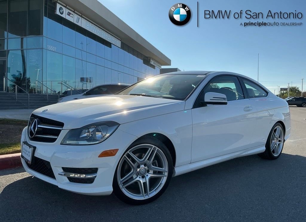 Used 2015 Mercedes-Benz C 250 Coupe image 1