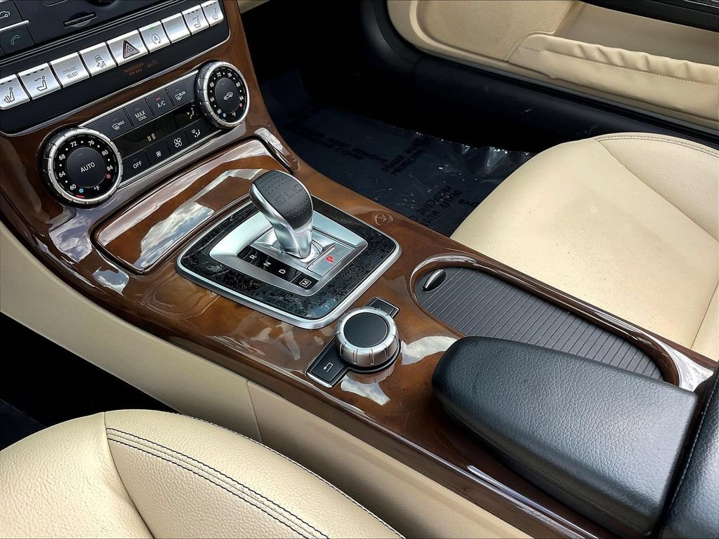 Used 2020 Mercedes-Benz SLC 300 image 16