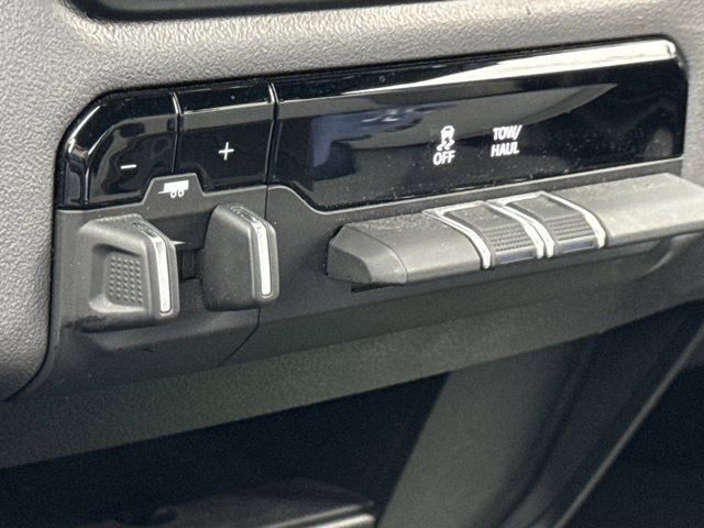 Used 2024 RAM 2500 Big Horn w/ Bed Utility Group image 21