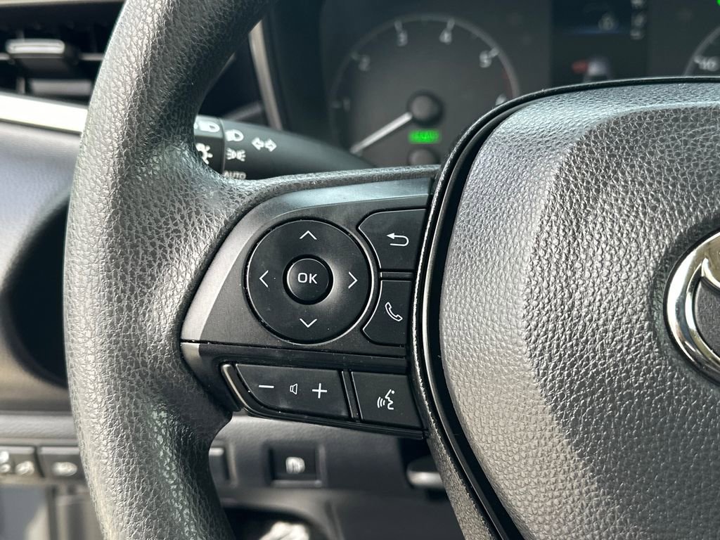 Used 2023 Toyota Corolla LE image 19