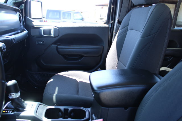 Used 2022 Jeep Gladiator Sport AWD/4WD image 39