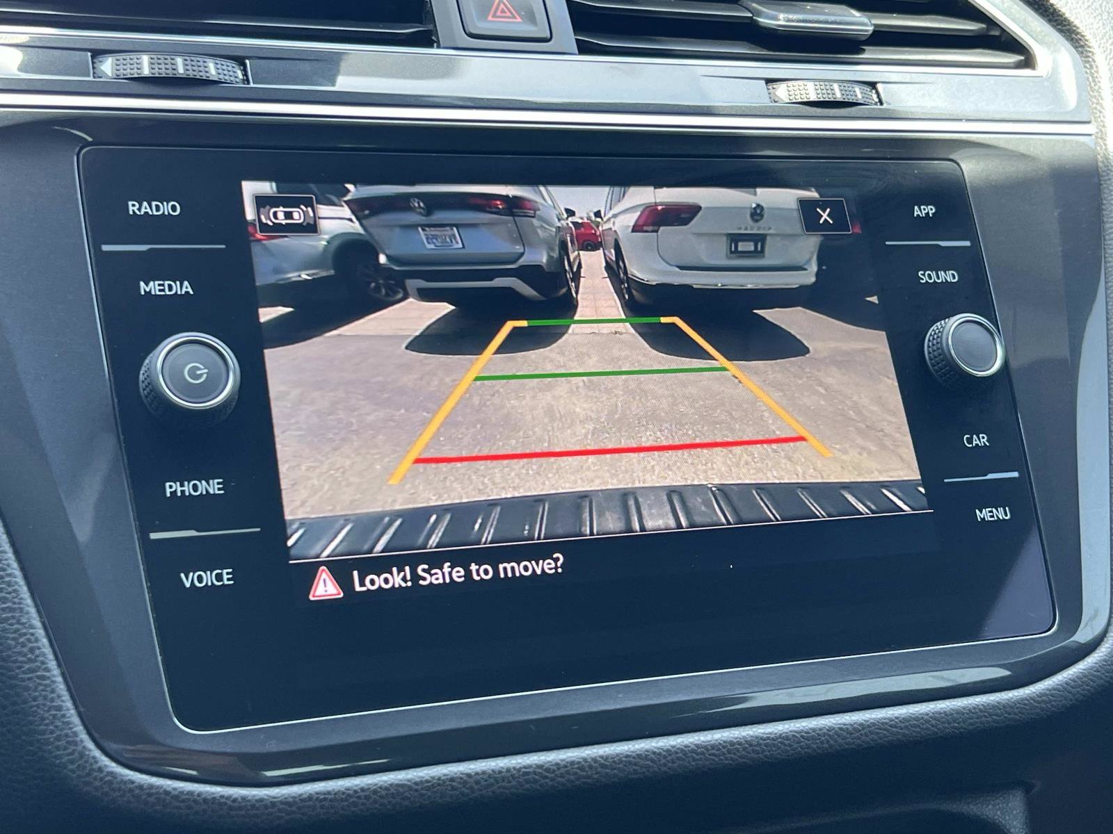 Certified 2023 Volkswagen Tiguan SE R-Line FWD image 13