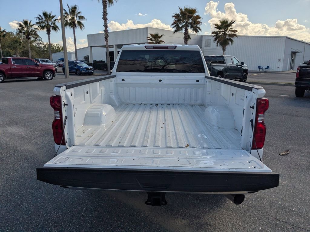 Used 2025 Chevrolet Silverado 2500 LT w/ Convenience Package image 12