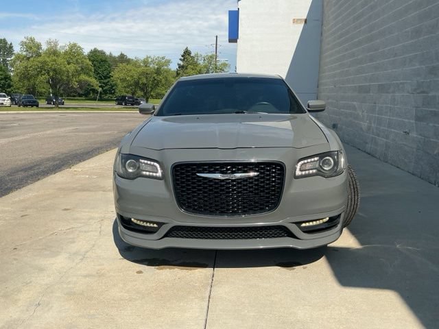 Used 2017 Chrysler 300 S w/ S Model Appearance Package AWD/4WD image 32
