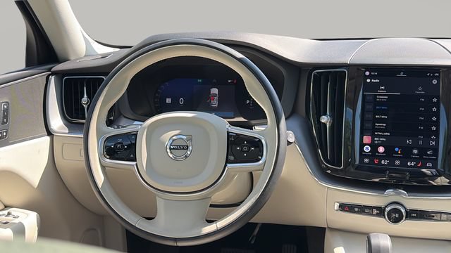 Certified 2024 Volvo XC60 T8 Core w/ Climate Package AWD/4WD image 16