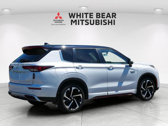 Used 2023 Mitsubishi Outlander SE AWD/4WD image 5