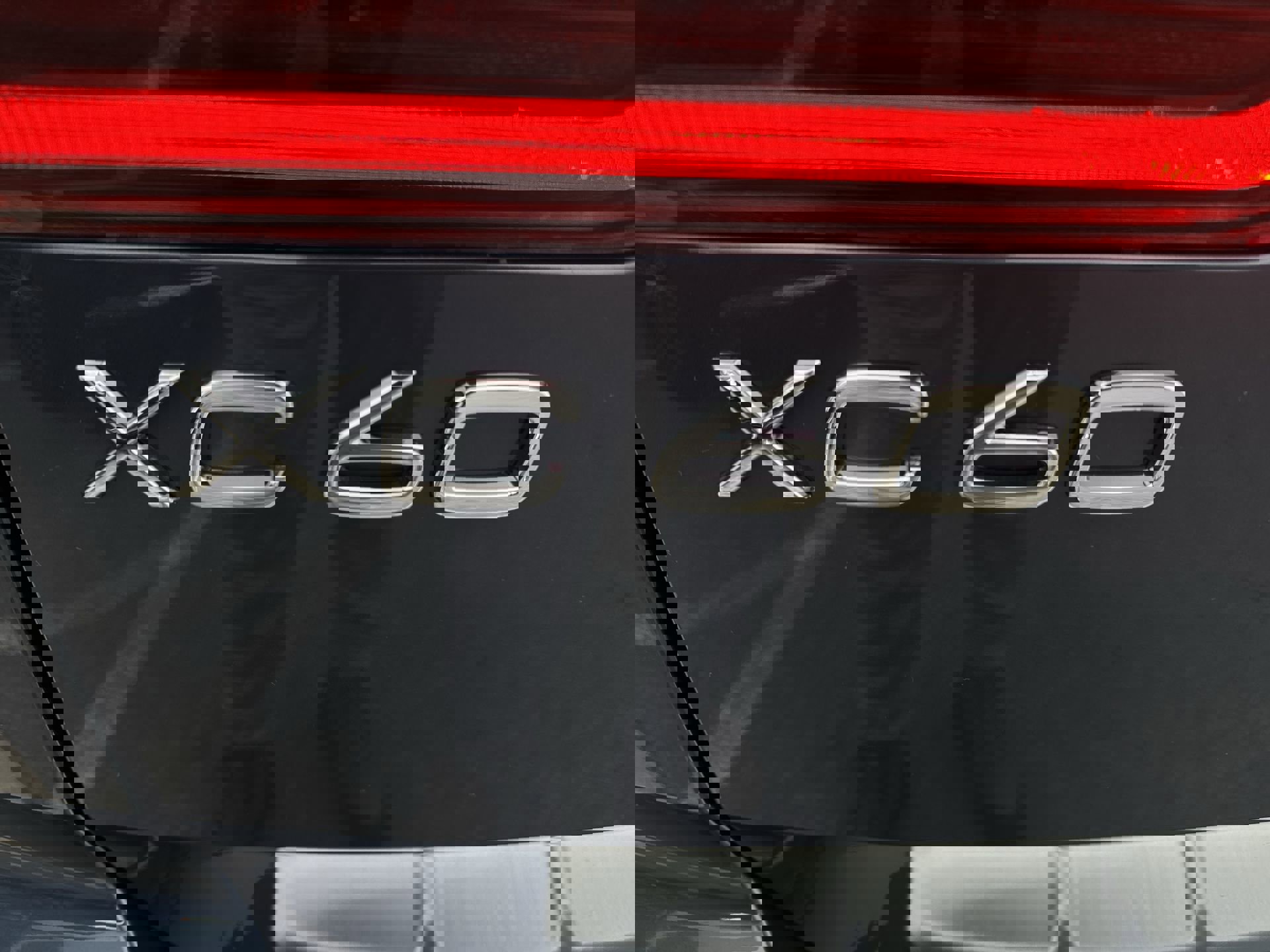 New 2026 Volvo XC60 T8 Plus w/ Protection Package Premier image 33