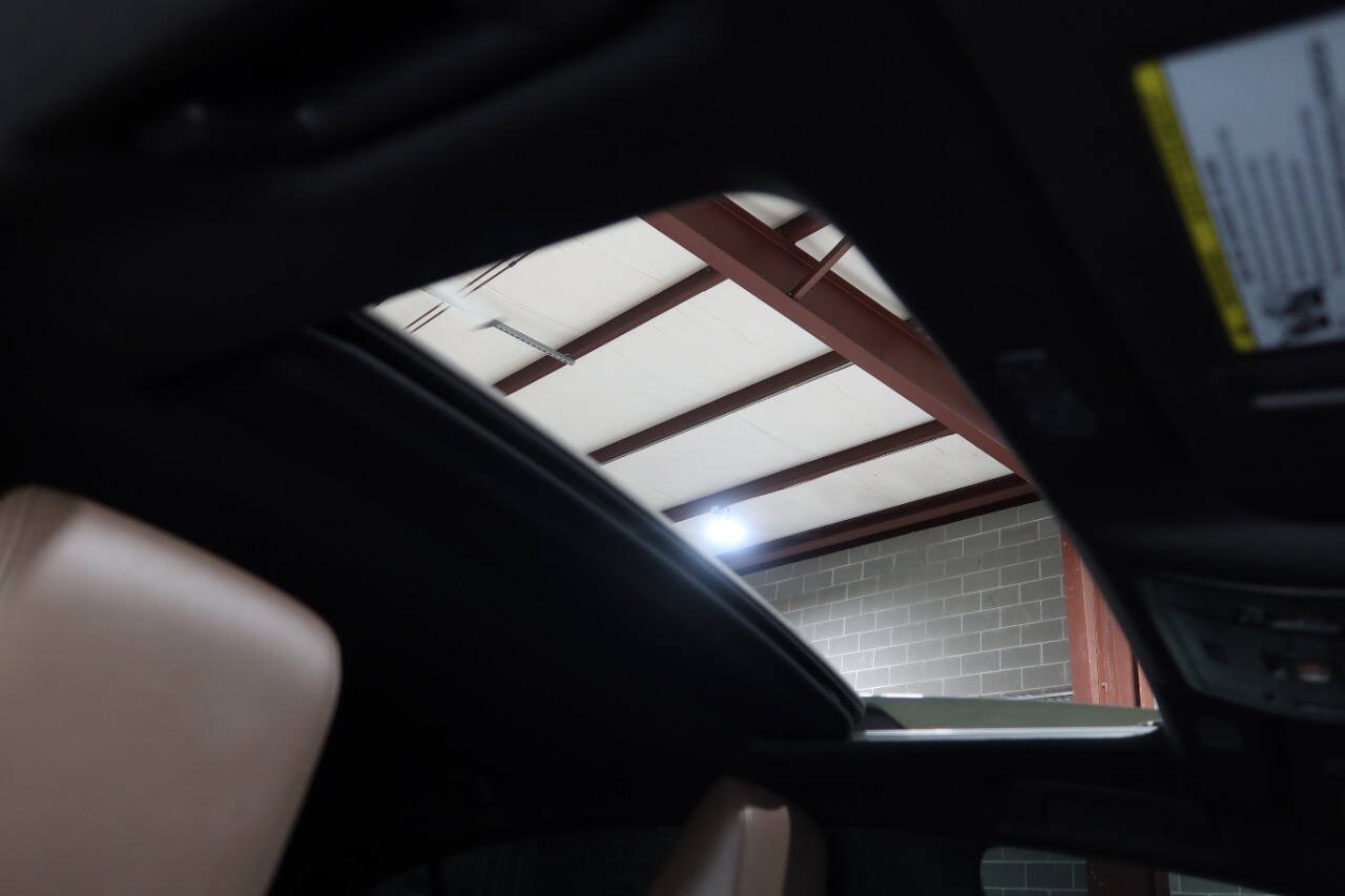 Used 2025 Lexus ES 300h w/ Premium Package FWD image 25