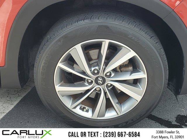 Used 2019 Hyundai Santa Fe SEL w/ Cargo Package FWD image 8