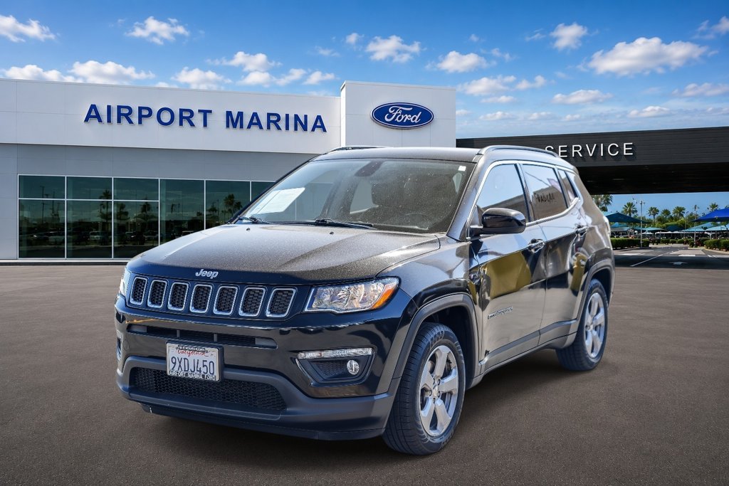 Used 2019 Jeep Compass Latitude FWD image 4