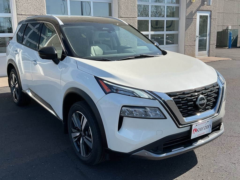 Used 2023 Nissan Rogue SL AWD/4WD image 3