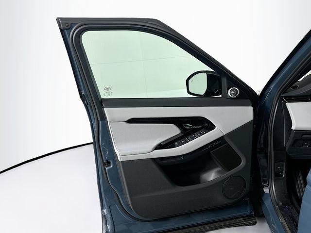 New 2026 Land Rover Range Rover Evoque Hoxton AWD/4WD image 11