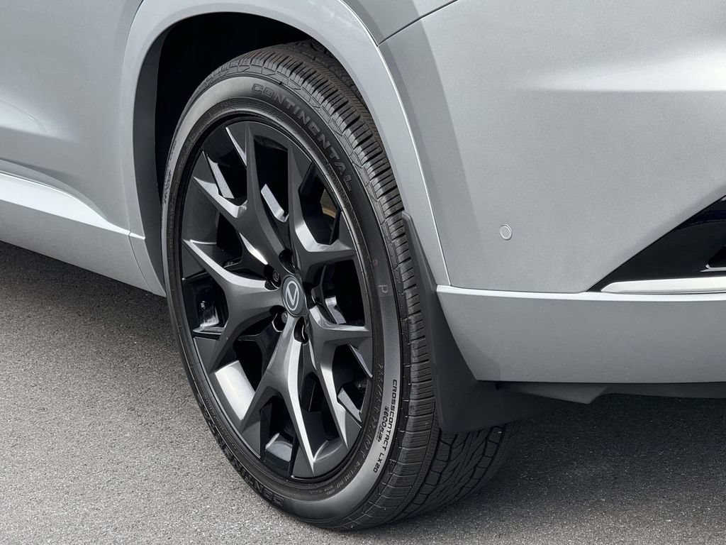 New 2026 Lexus TX 500h AWD image 12