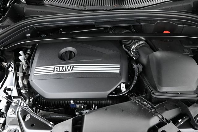 Used 2025 BMW X2 xDrive28i w/ Technology Package AWD/4WD image 20