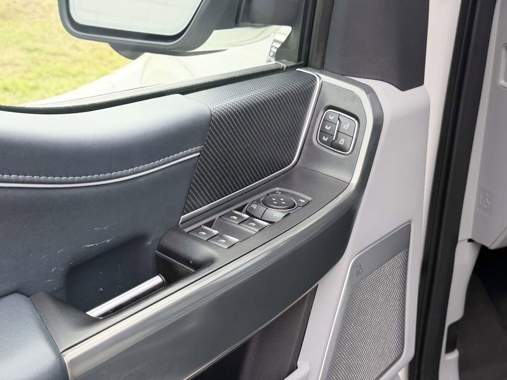 Used 2021 Ford F150 Limited image 18