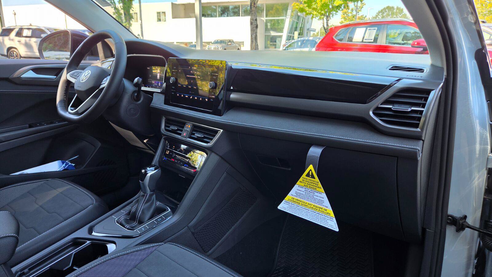 New 2027 Volkswagen Taos SE FWD image 50
