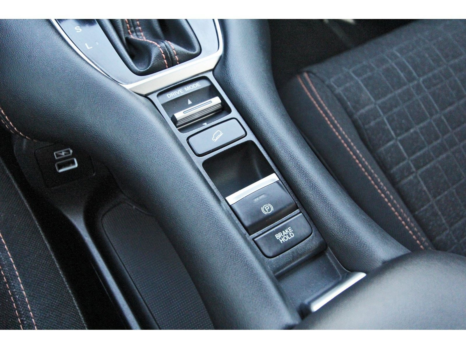 Used 2023 Honda HR-V Sport image 29