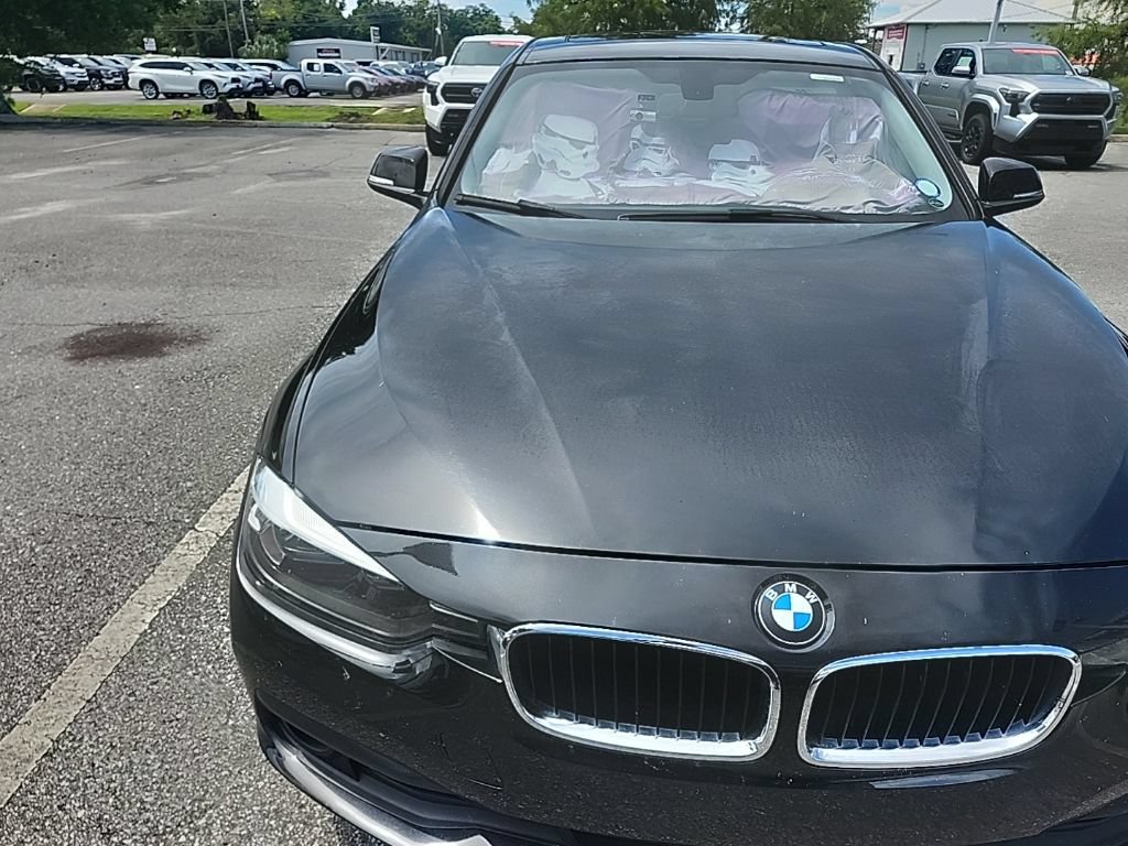 Used 2016 BMW 320i Sedan RWD image 13