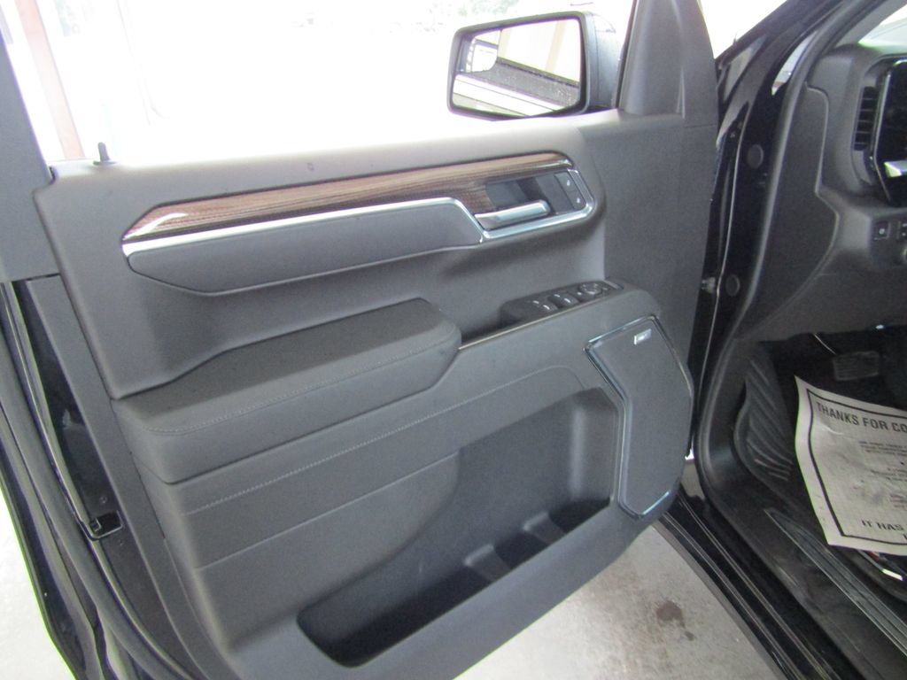 New 2026 Chevrolet Silverado 1500 LT Trail Boss w/ Convenience Package II AWD/4WD image 24