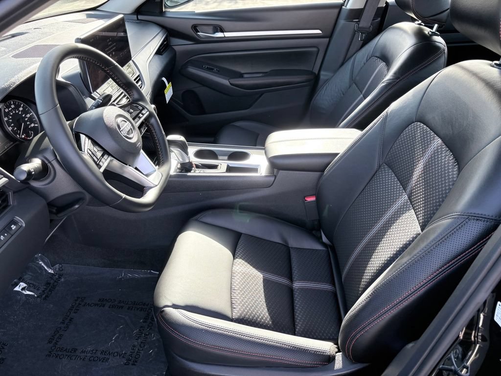New 2026 Nissan Altima 2.5 SR FWD image 8