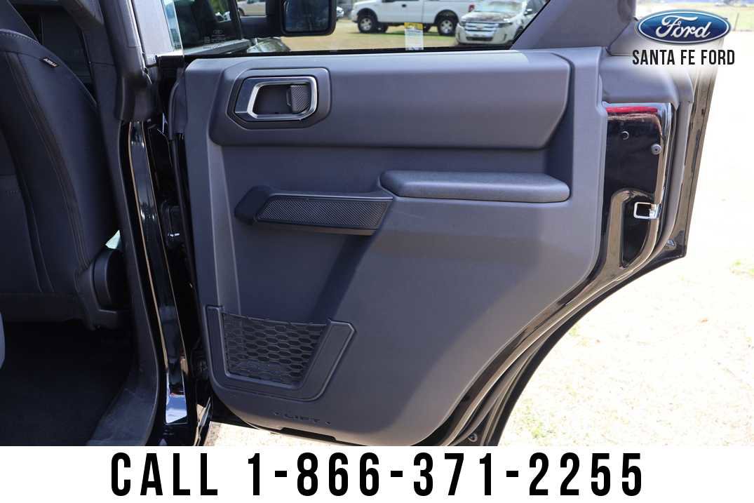 Used 2025 Ford Bronco Big Bend image 17