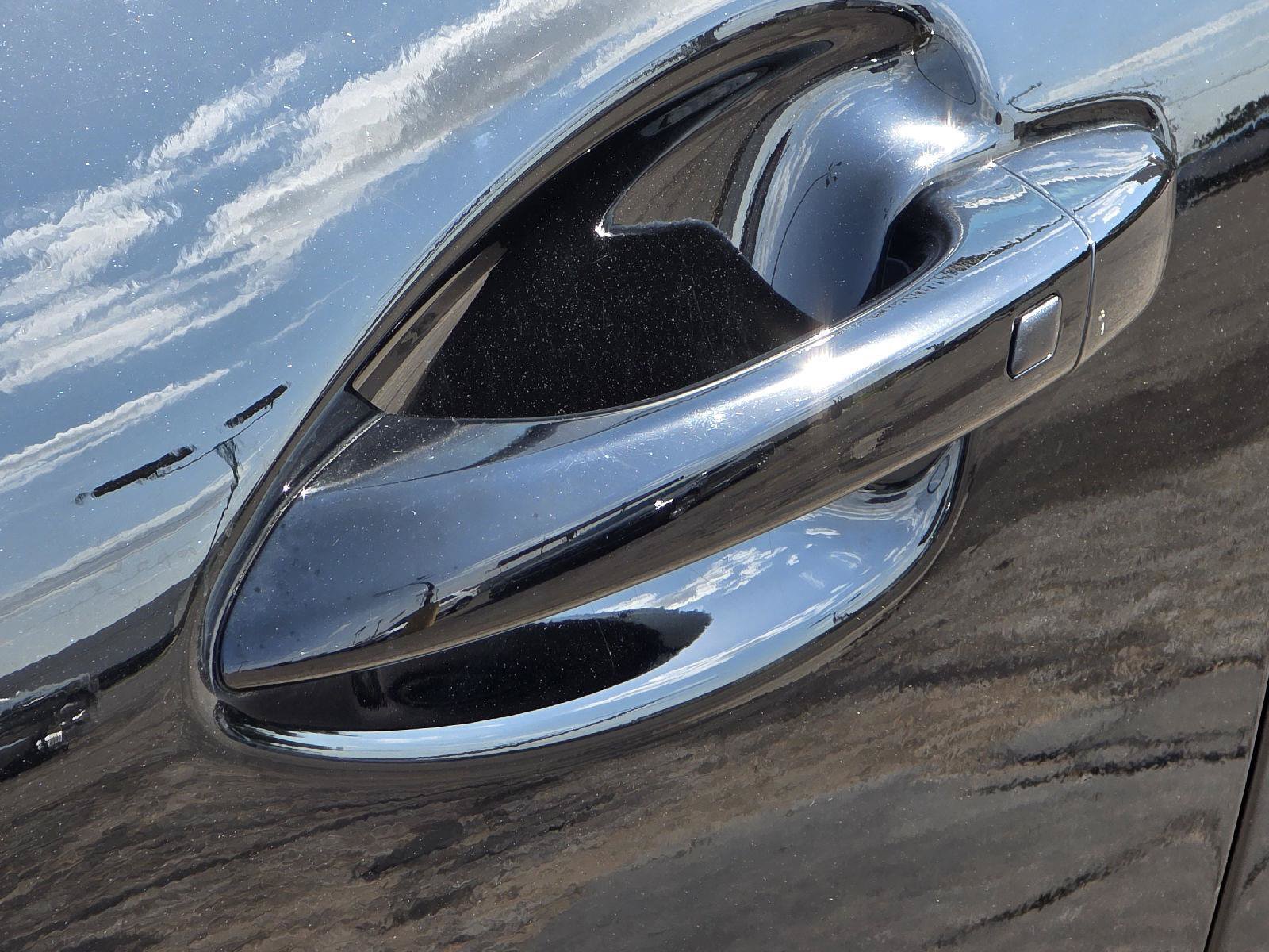 Used 2020 Hyundai Veloster Turbo FWD image 38