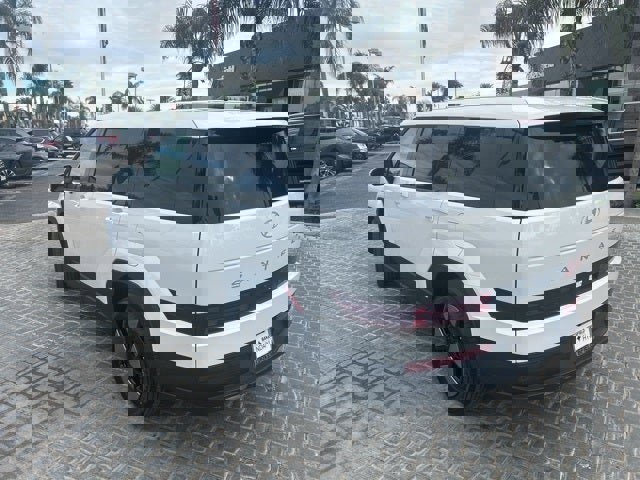 New 2026 Hyundai Santa Fe SE image 4