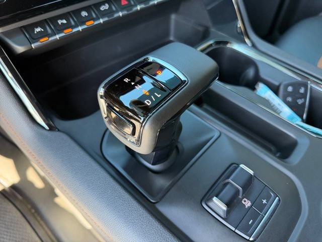 Certified 2025 GMC Sierra 1500 AT4 AWD/4WD image 18