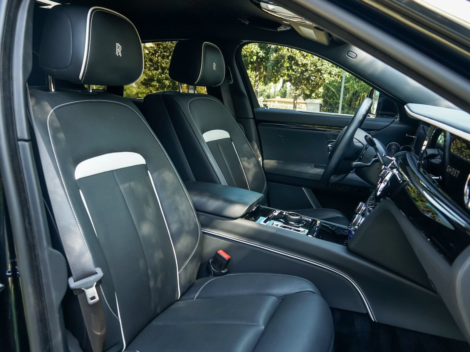Certified 2021 Rolls-Royce Ghost AWD/4WD image 29