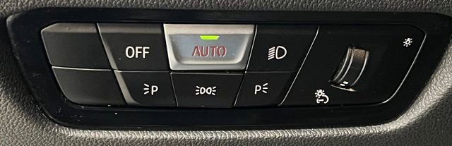 Used 2024 BMW 440i xDrive Coupe w/ Premium Package image 29