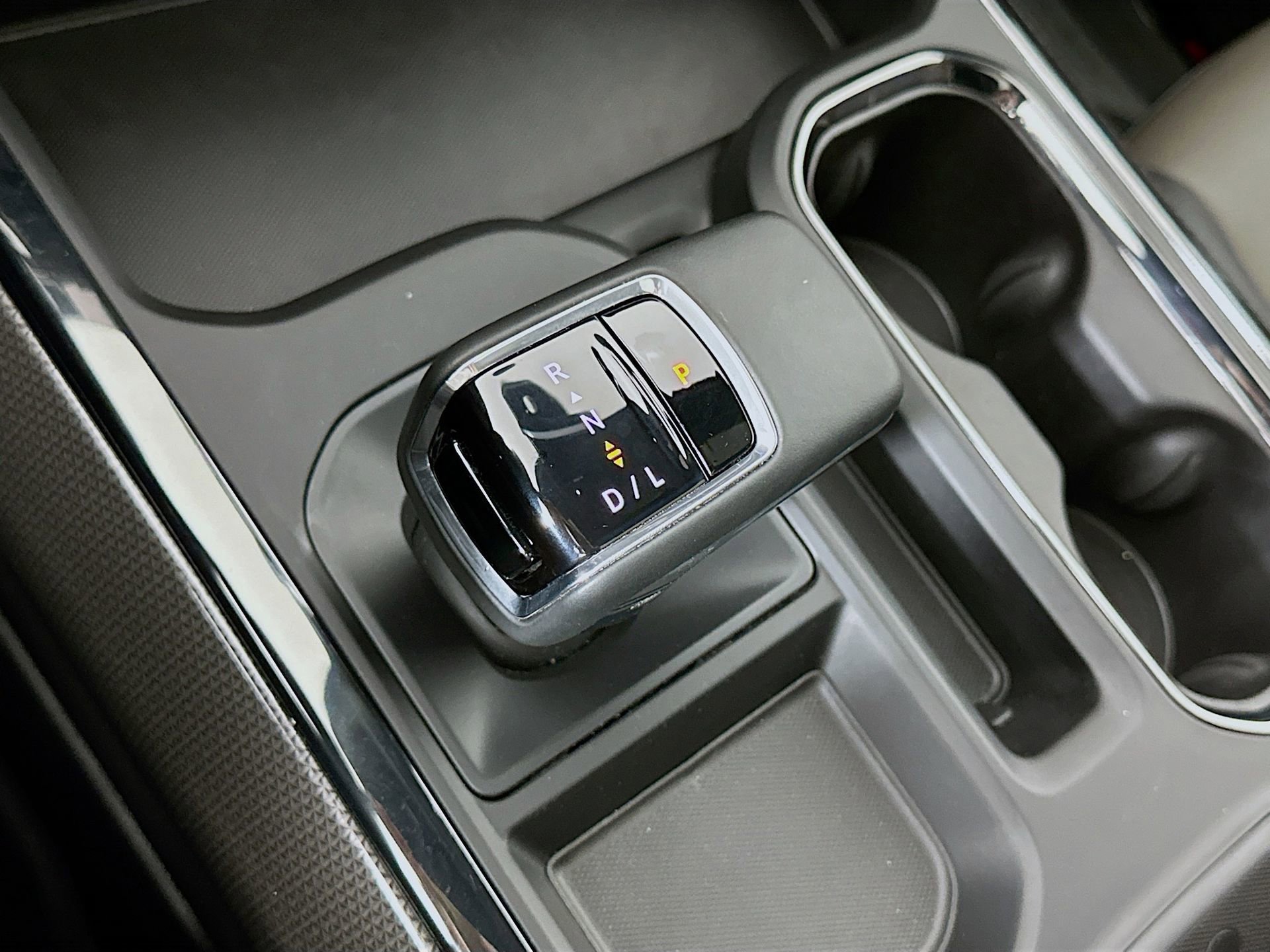 Used 2023 Chevrolet Silverado 1500 ZR2 w/ Technology Package image 18