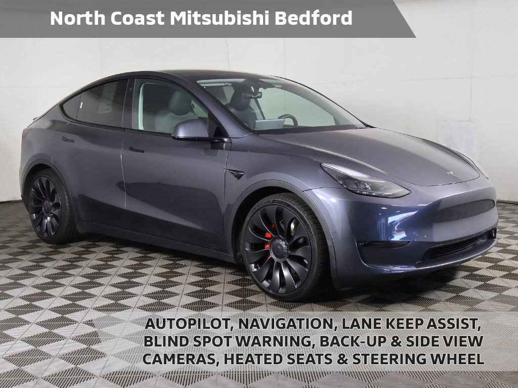 Used 2023 Tesla Model Y Performance AWD/4WD image 1