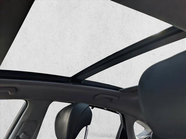 Used 2015 Hyundai Genesis 3.8 w/ Option Group 03 image 15