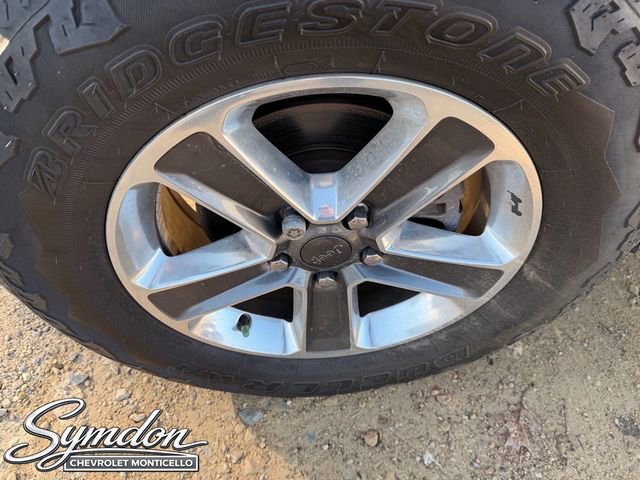 Used 2020 Jeep Wrangler Unlimited Sahara image 29