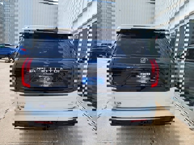 New 2025 Ford Expedition Max Active image 7