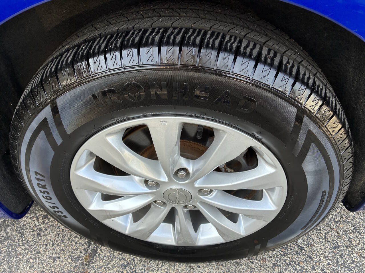 Used 2019 Chrysler Pacifica Touring-L FWD image 29