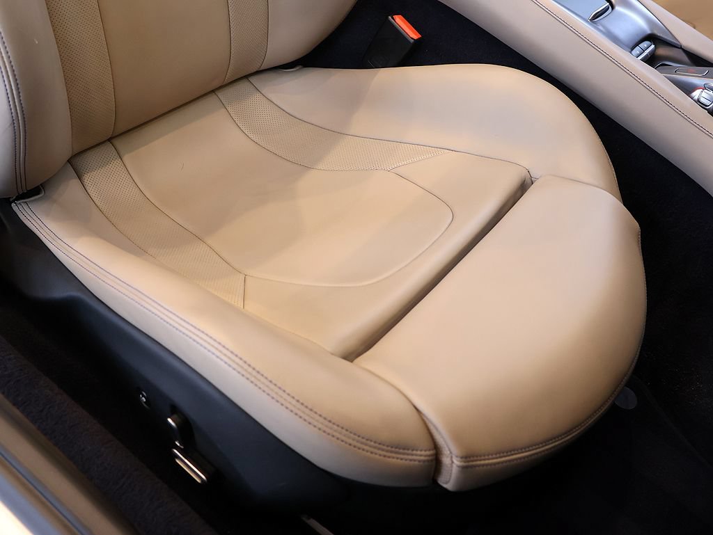 Certified 2019 Ferrari Portofino RWD image 28