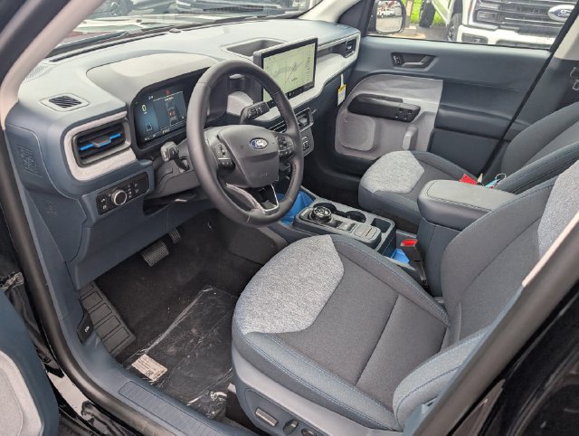 New 2026 Ford Maverick XLT w/ XLT Luxury Package FWD image 13