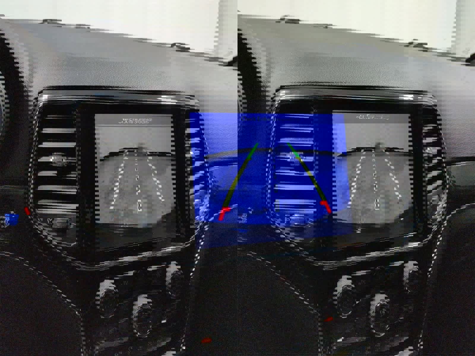 Certified 2019 Jeep Grand Cherokee Trailhawk w/ Interior Metal Package image 30