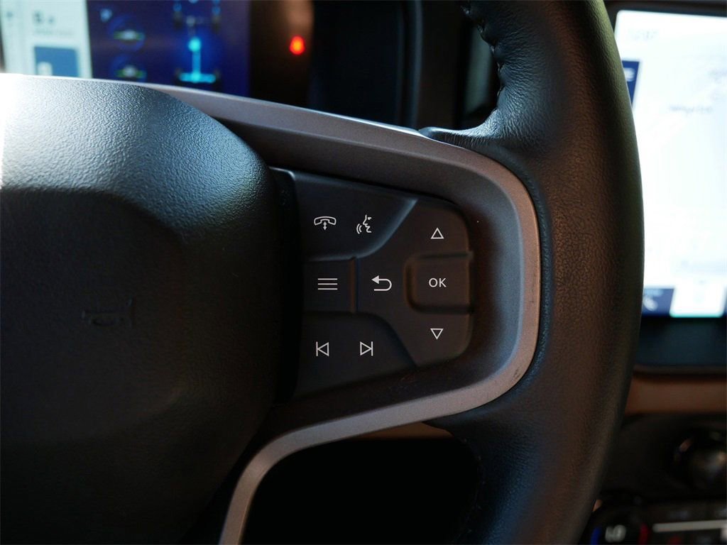 Used 2024 Ford Bronco Outer Banks image 19