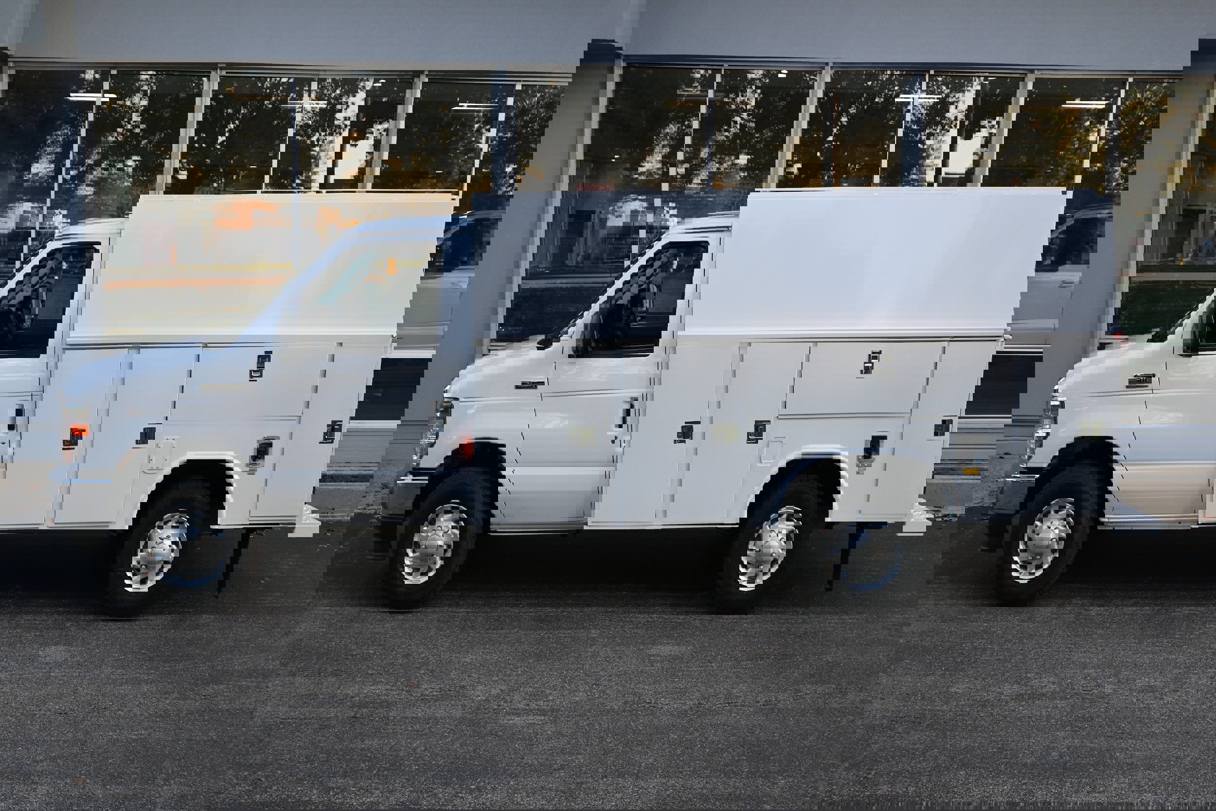 New 2026 Ford E-350 and Econoline 350 Super Duty w/ Power Equipment Group image 3